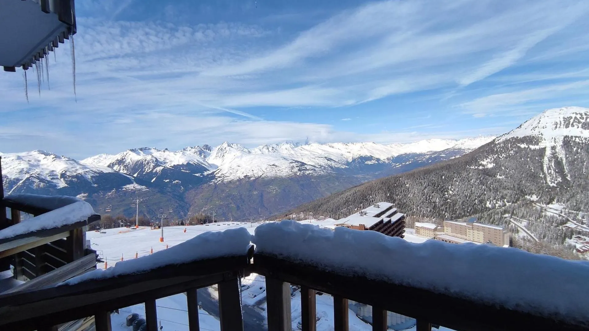 Apartment Studio Renove Au Pied Des Pistes Avec Balcon Et Tv - Fr-1-181-2573 La Plagne France