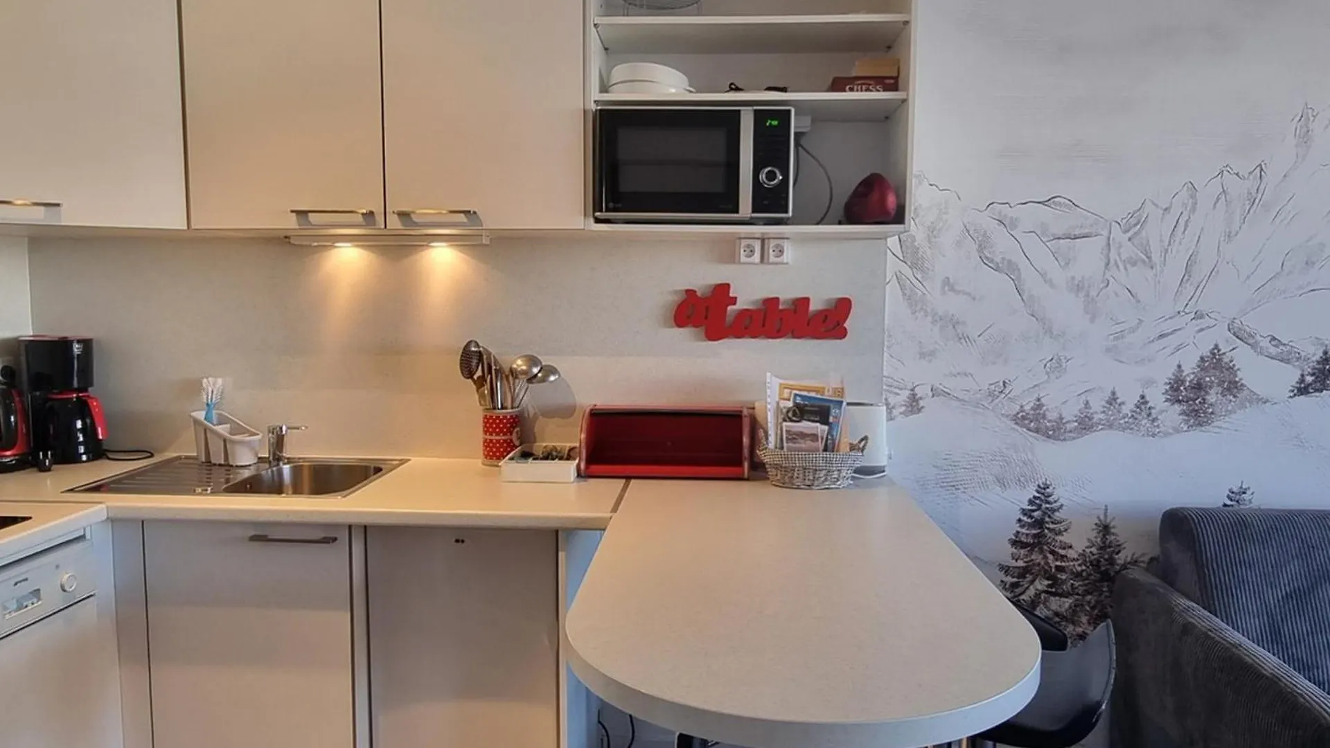 Apartment Studio Renove Au Pied Des Pistes Avec Balcon Et Tv - Fr-1-181-2573 La Plagne